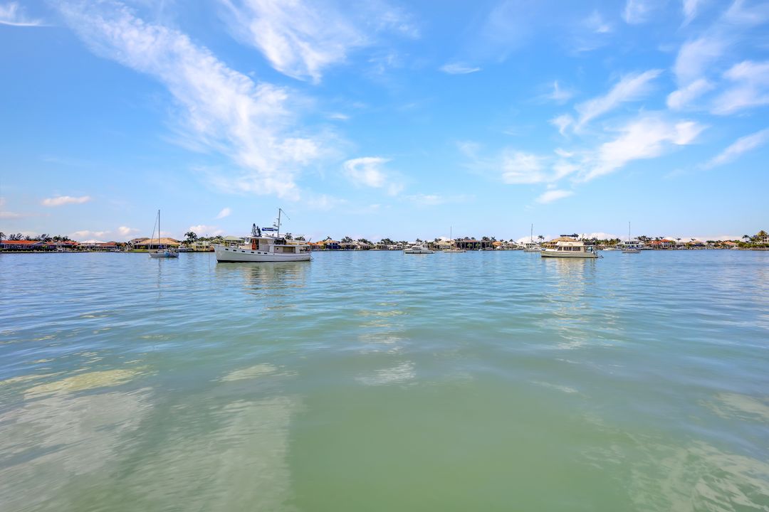 711 W Elkcam Cir #307, Marco Island, FL 34145