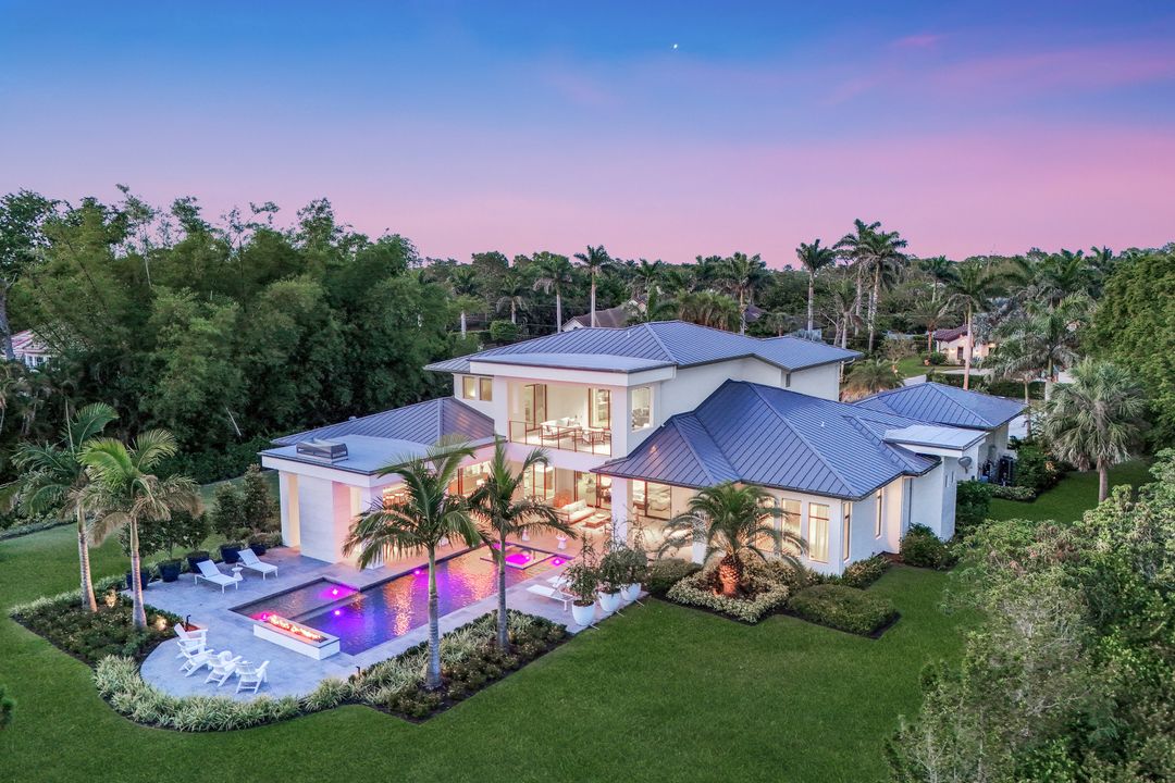 493 Carica Rd, Naples, FL 34108