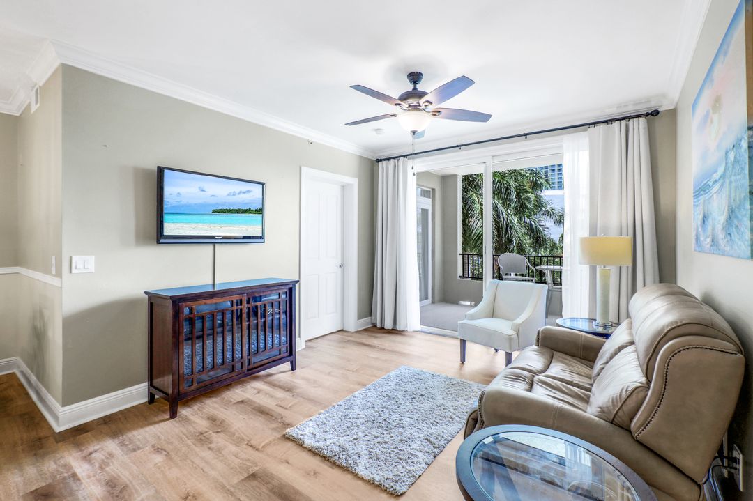 2825 Palm Beach Blvd #316, Fort Myers, FL 33916