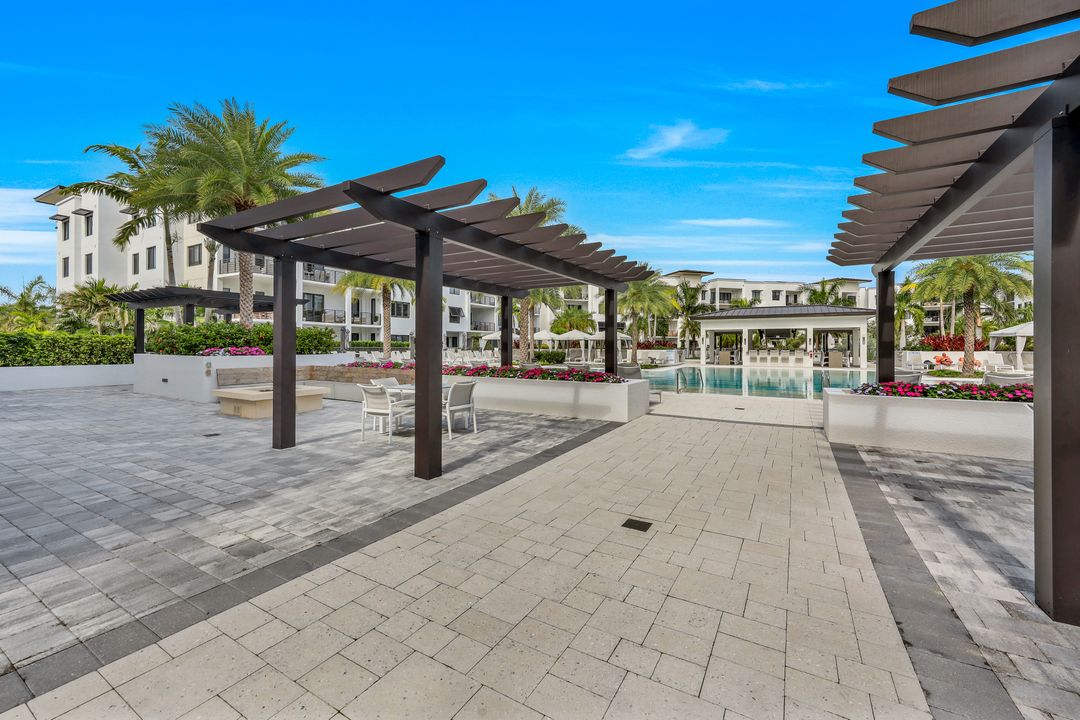 1111 Central Ave #514, Naples, FL 34102