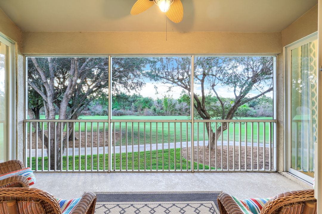 3465 Laurelgreens Ln S  #202, Naples, FL 34119