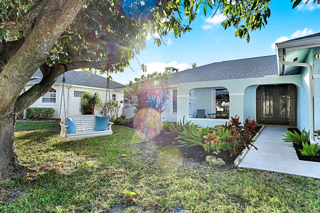 1326 SE 21st Ave, Cape Coral, FL 33990