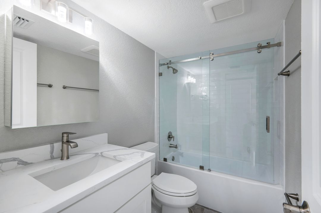 1451 Middle Gulf Dr #J304, Sanibel, FL 33957