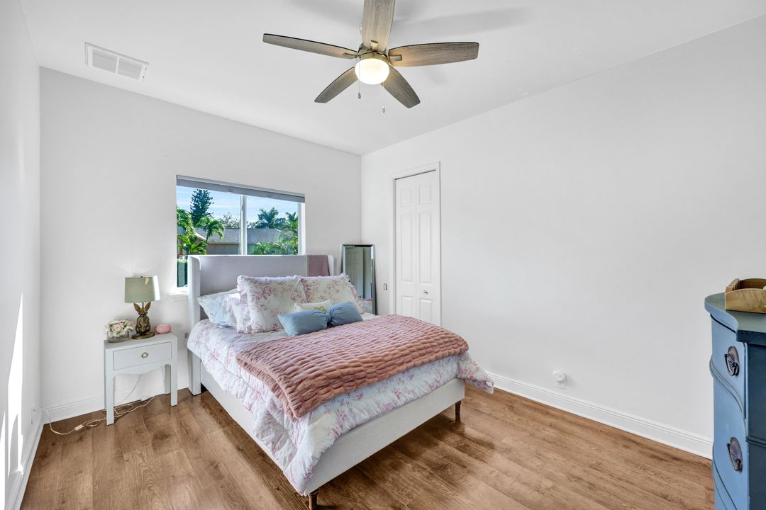 15321 Blackhawk Dr, Fort Myers, FL 33912