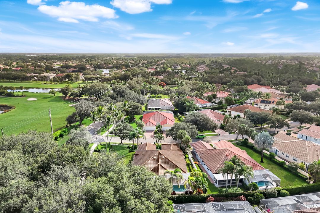 4155 St George Ln, Naples, FL 34119