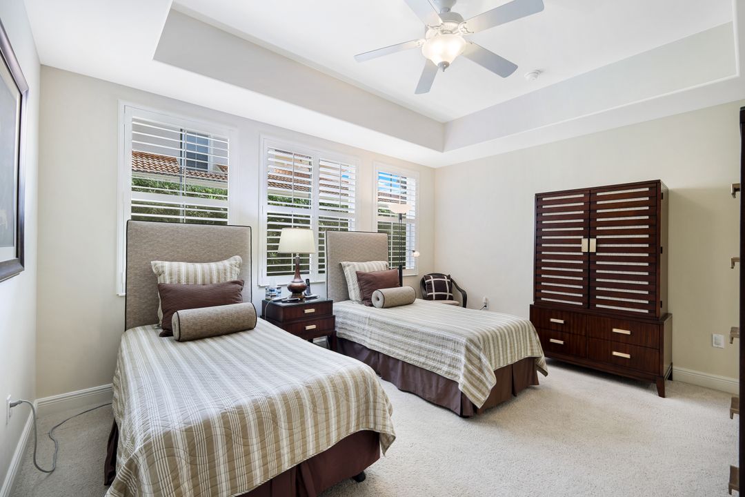 571 Avellino Isles Cir #102, Naples, FL 34119