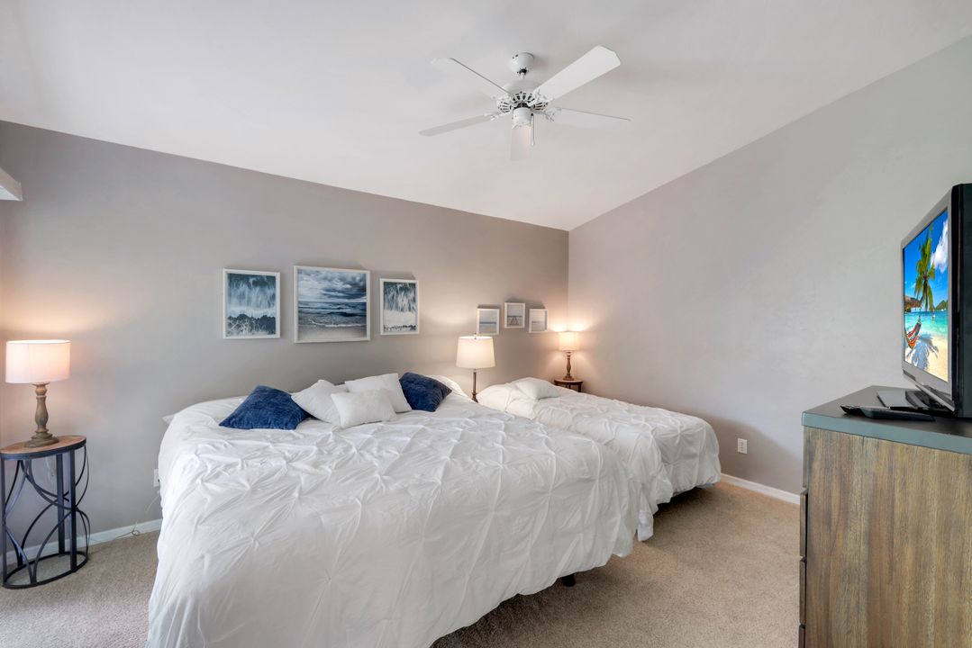 12664 Hunters Ridge Dr, Bonita Springs, FL 34135