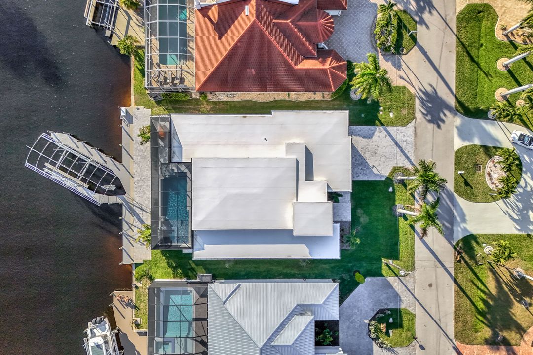 122 SW 58th St, Cape Coral, FL 33914