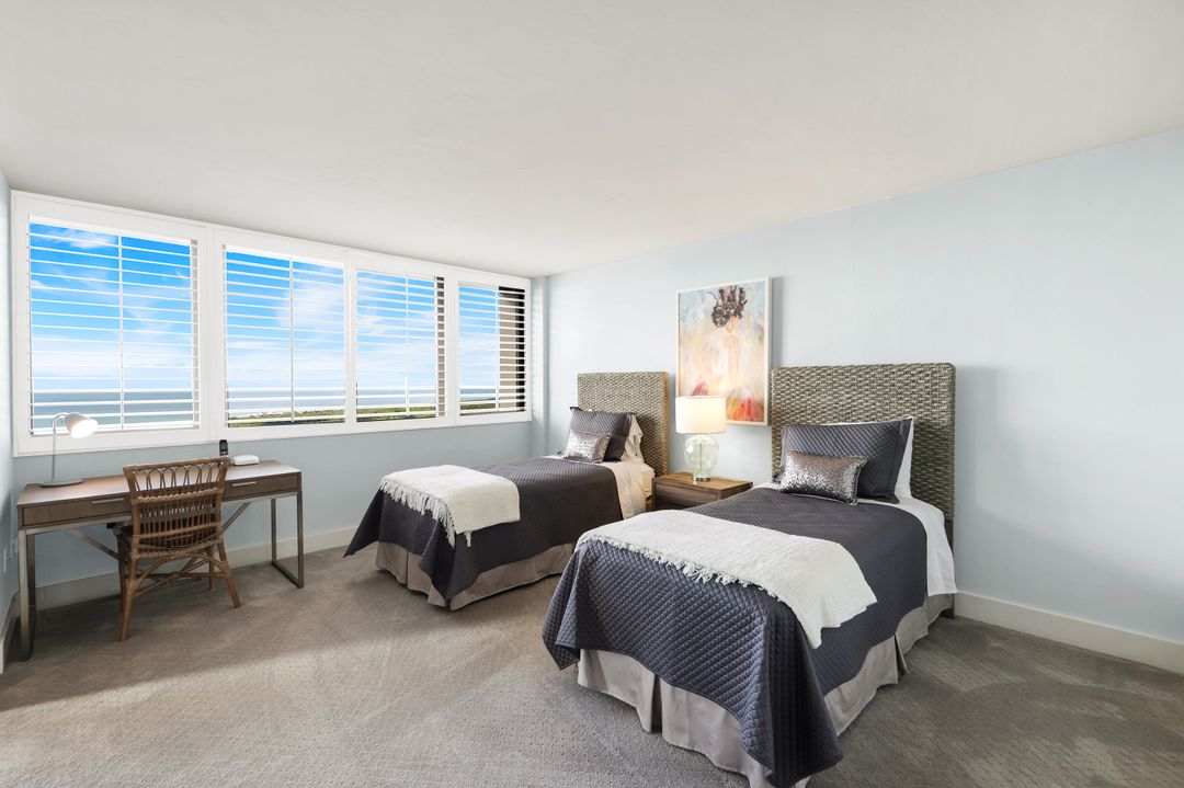 5601 Turtle Bay Dr #1802, Naples, FL 34108