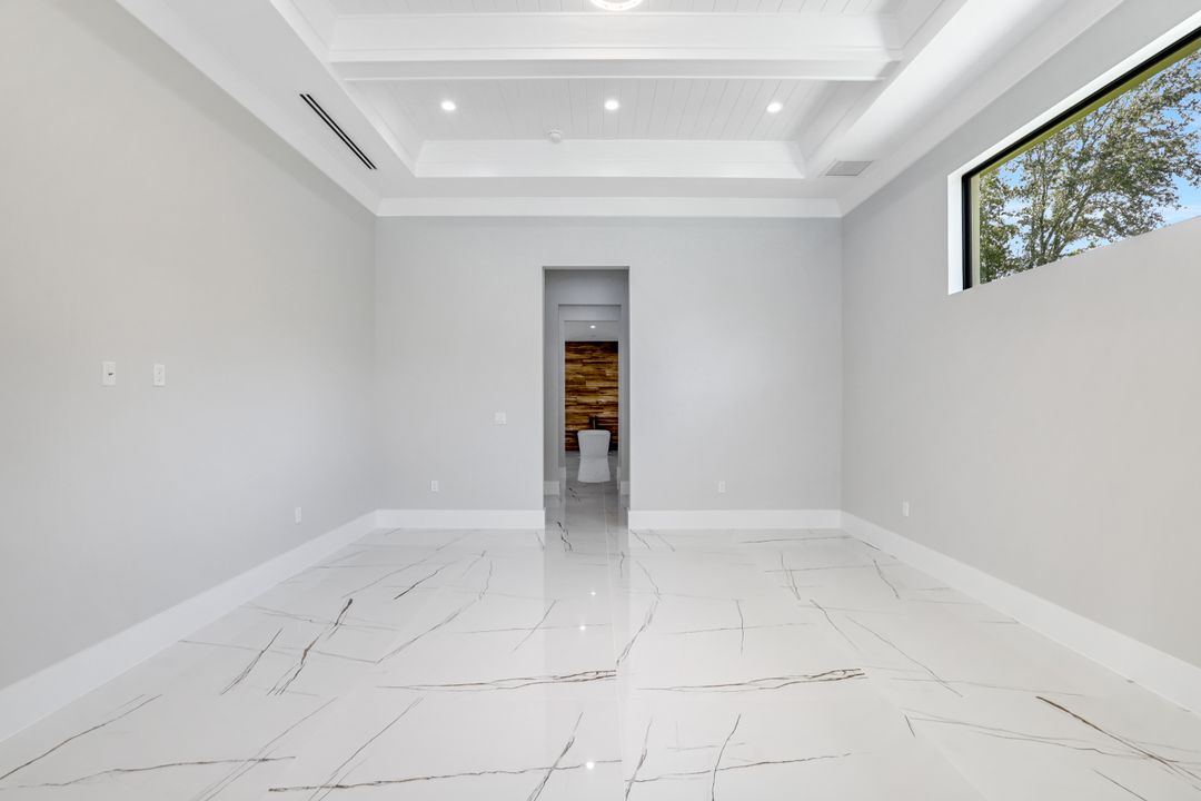 3691 21st Ave SW, Naples, FL 34117