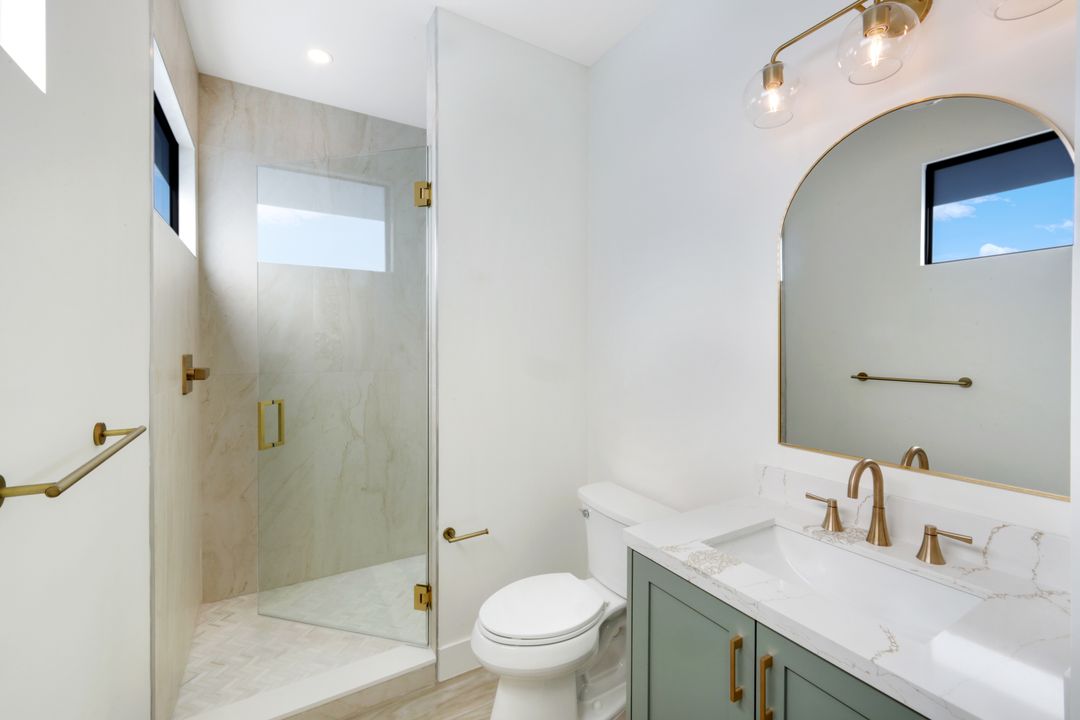 7 Sunflower Dr, Placida, FL 33946