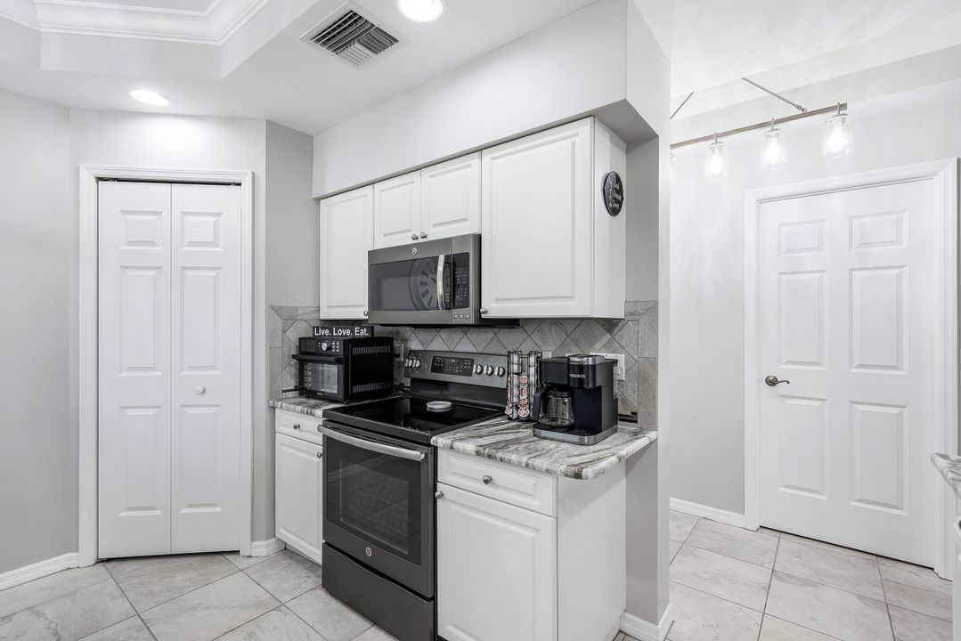 1789 Four Mile Cove Pkwy #516, Cape Coral, FL 33990