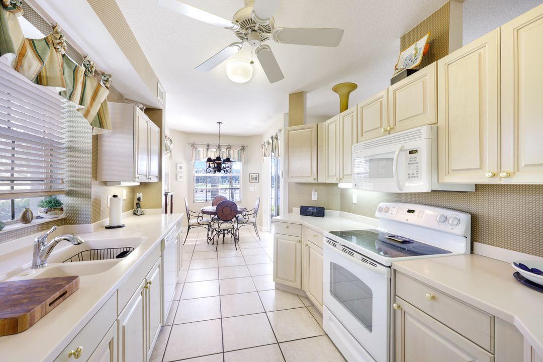 610 Laguna Royale Blvd #1001, Naples, FL 34119