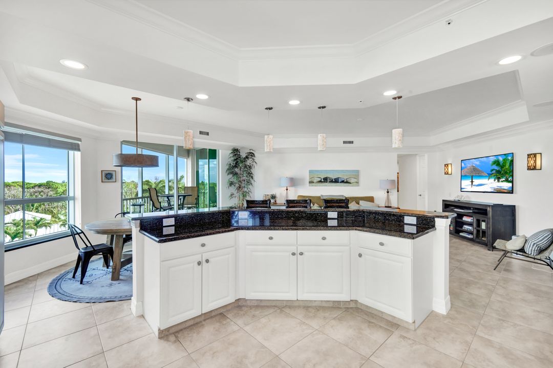 295 Grande  Way  #306, Naples, FL 34110