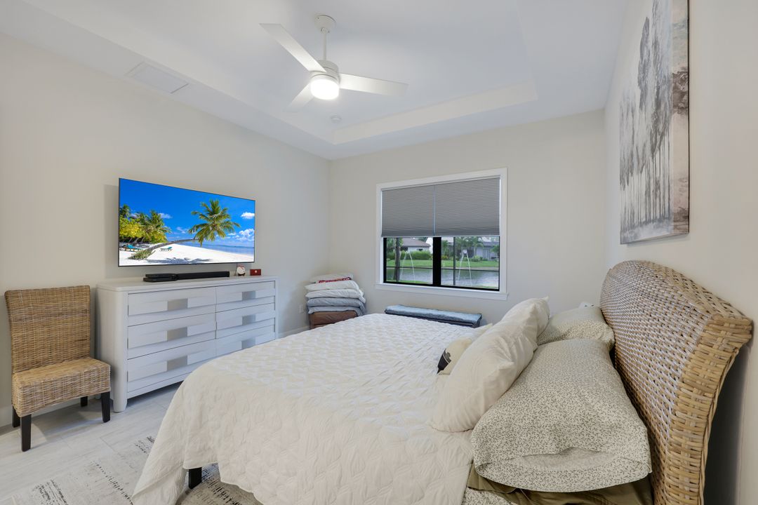 9405 Whooping Crane Wy, Naples, FL 34120