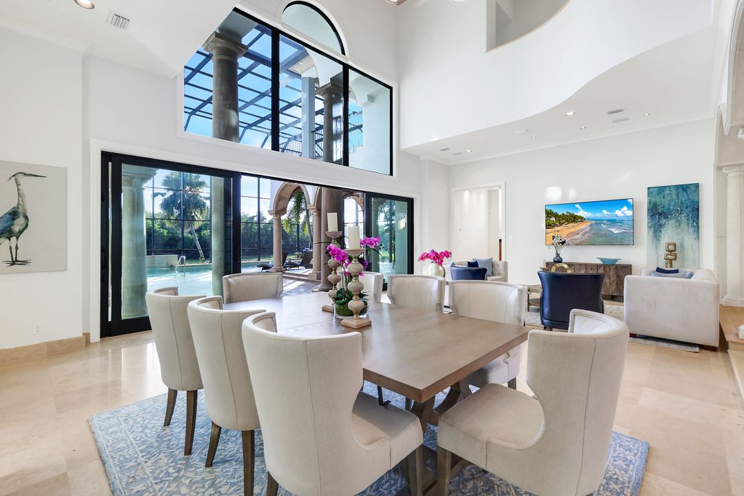 1450 Gulfstar Dr S, Naples, FL 34112