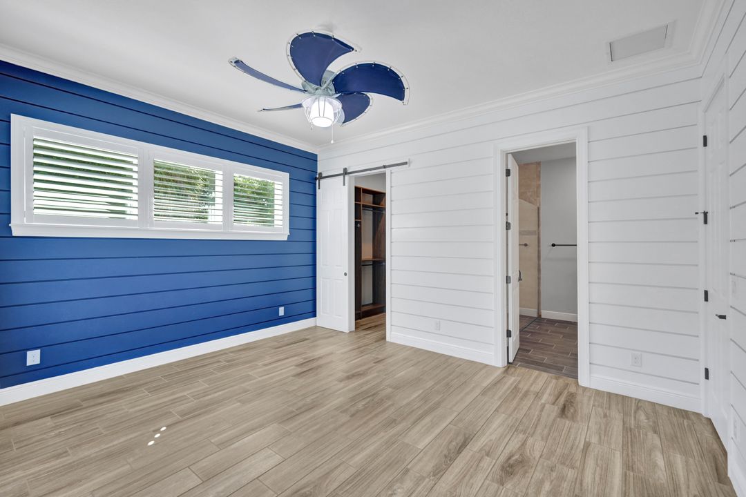 1189 S Town and River Dr, Fort Myers, FL 33919