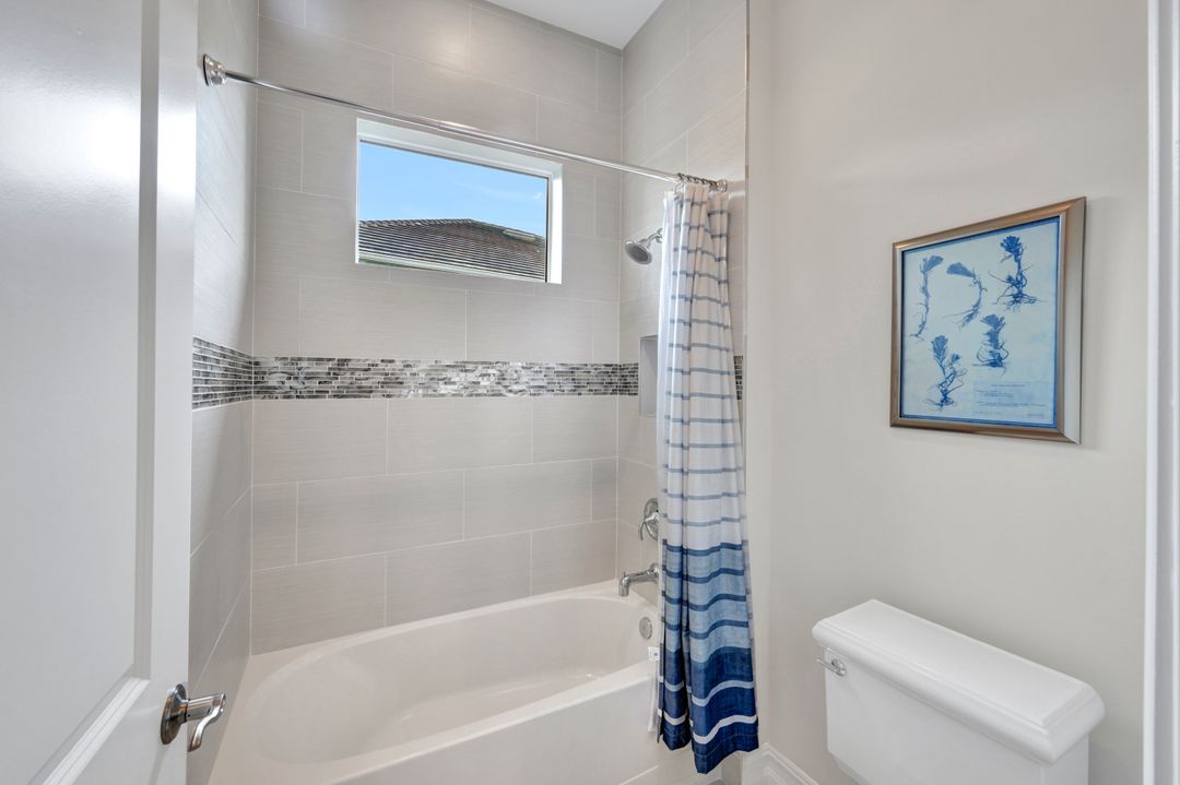 17300 Hidden Estates Cir, Fort Myers, FL 33908