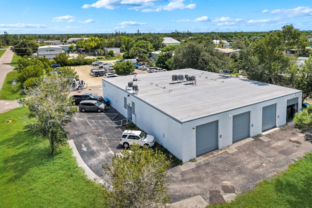 5576 Doug Taylor Cir, Saint James City, FL 33956