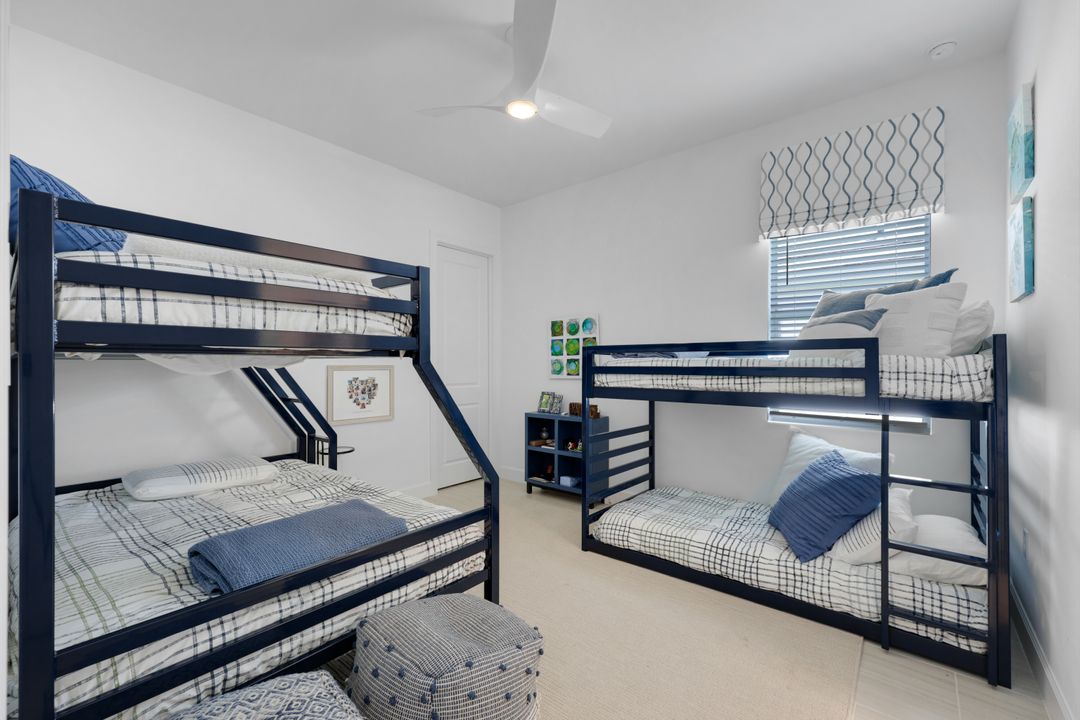 17216 Blue Sapphire Dr, Fort Myers, FL 33913