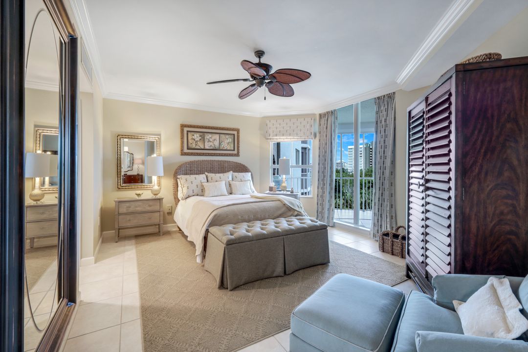 315 Dunes Blvd #307, Naples, FL 34110