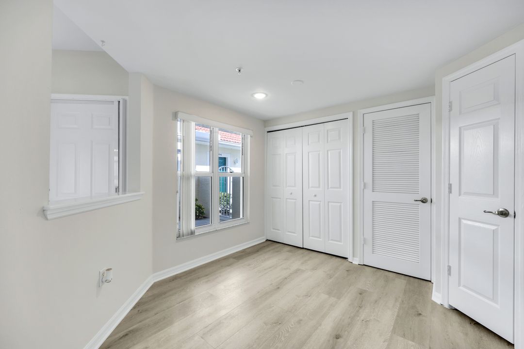 5430 Worthington Ln #103, Naples, FL 34110