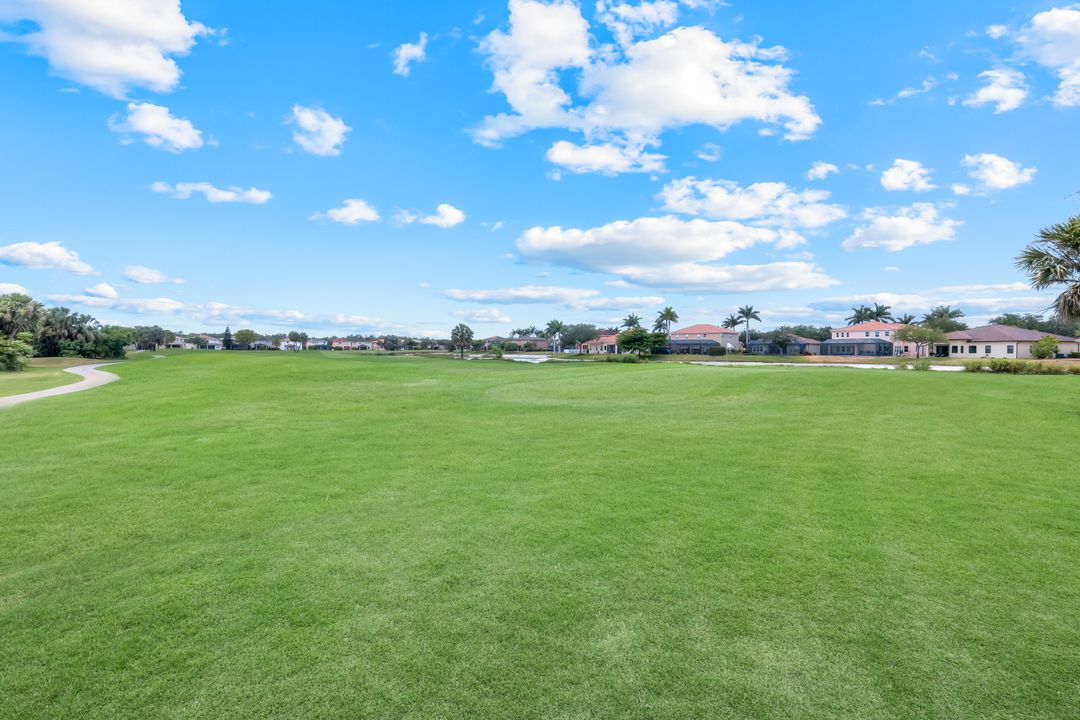 1776 Birdie Dr, Naples, FL 34120