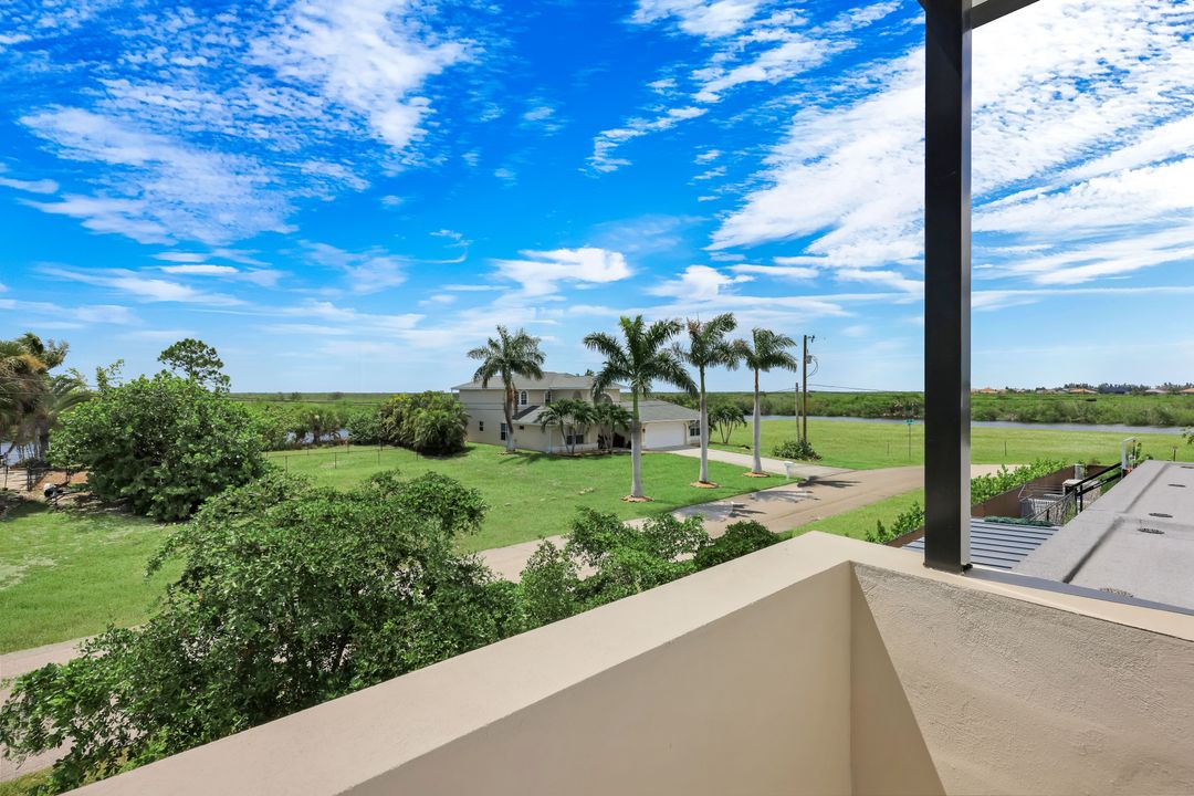 4231 NW 12th Ln, Cape Coral, FL 33993