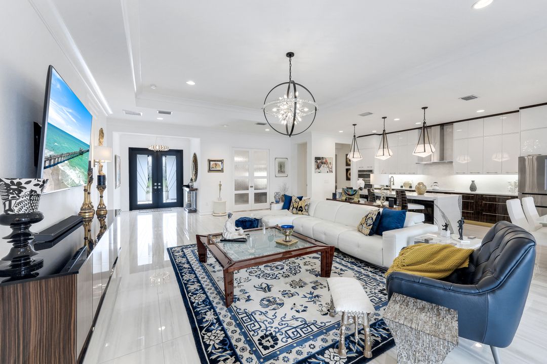 14448 Neptune Ave, Naples, FL 34114