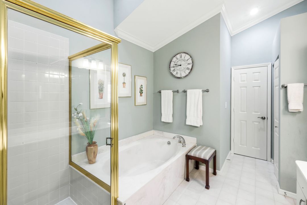 269 Perignon Pl, Naples, FL 34119