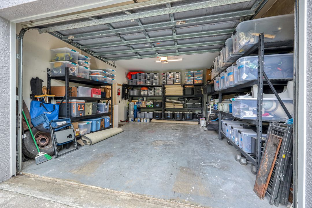 6036 Cedar Tree Ln, Naples, FL 34116