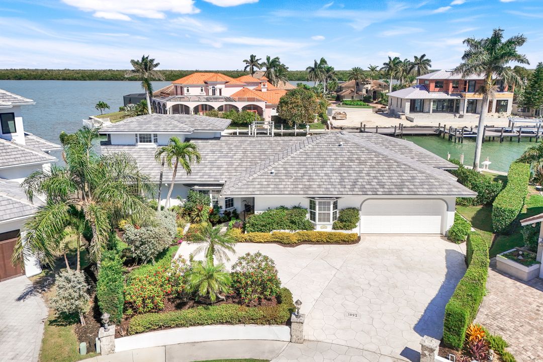 1893 Cascade Ct, Marco Island, FL 34145