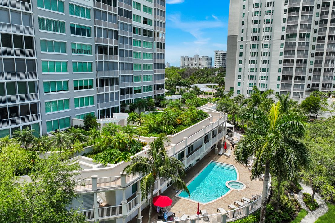 275 Indies Way #1503, Naples, FL 34110