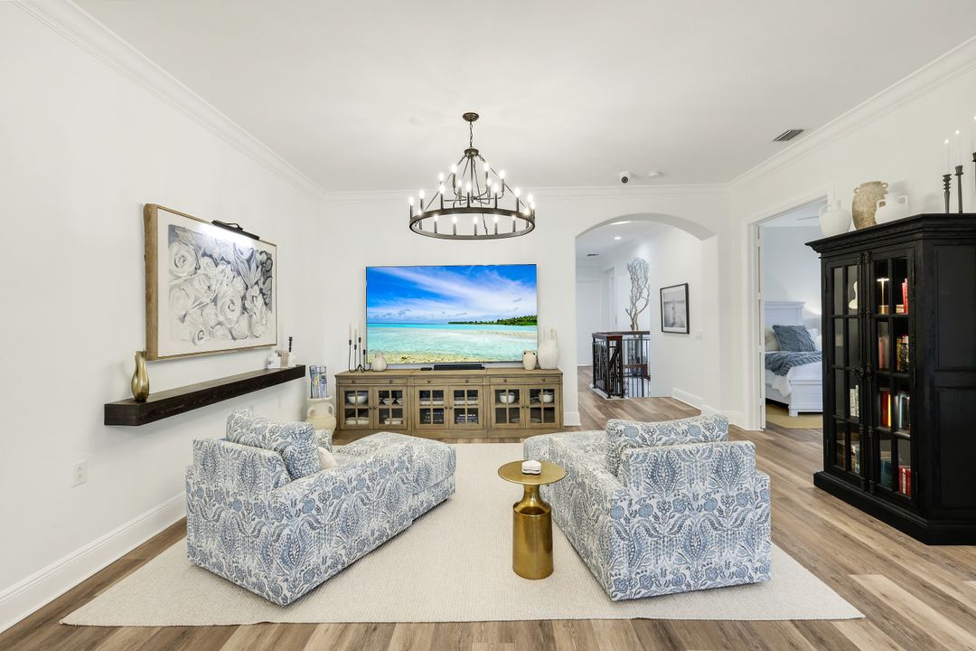 9097 Cherry Oaks Tr #201, Naples, FL 34114