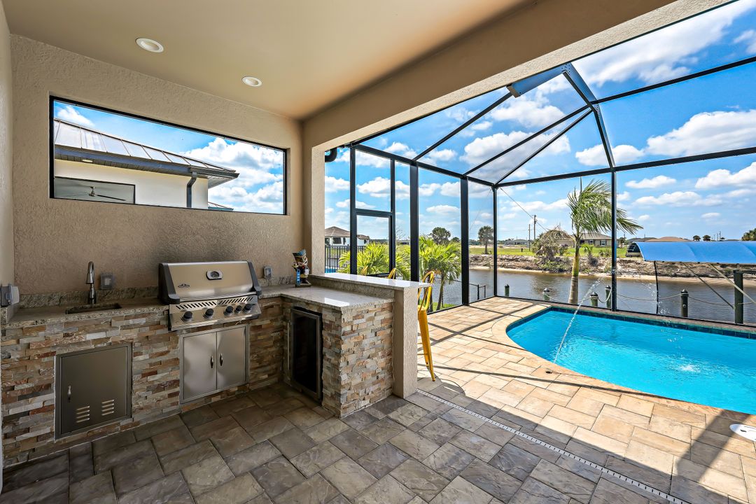 4208 NW 39th Ln, Cape Coral, FL 33993