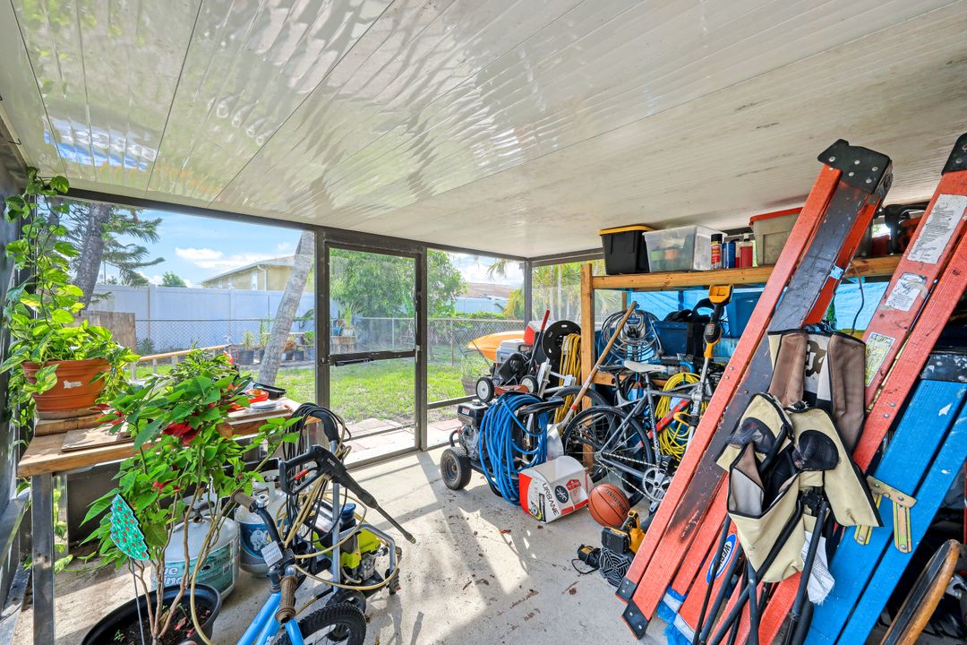 17407 Dumont Dr, Fort Myers, FL 33967