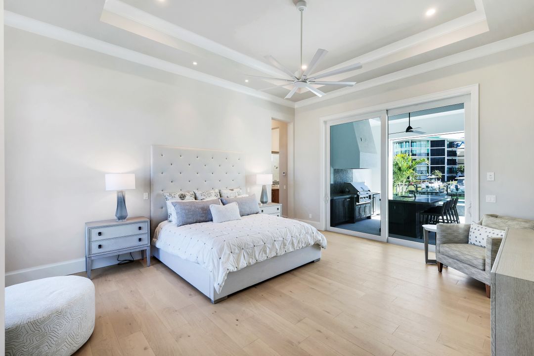 888 Banyan Ct, Marco Island, FL 34145