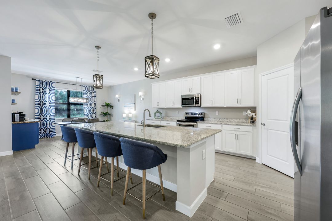 11212 Canopy Loop, Fort Myers, FL 33913