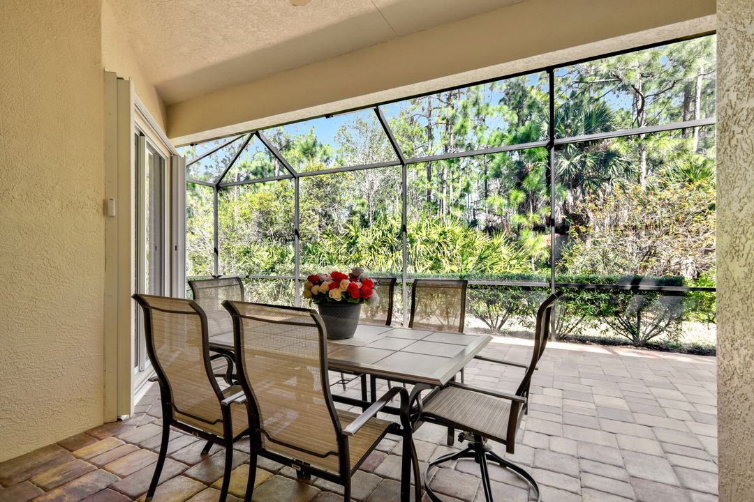 6078 Highwood Park Ct, Naples, FL 34110