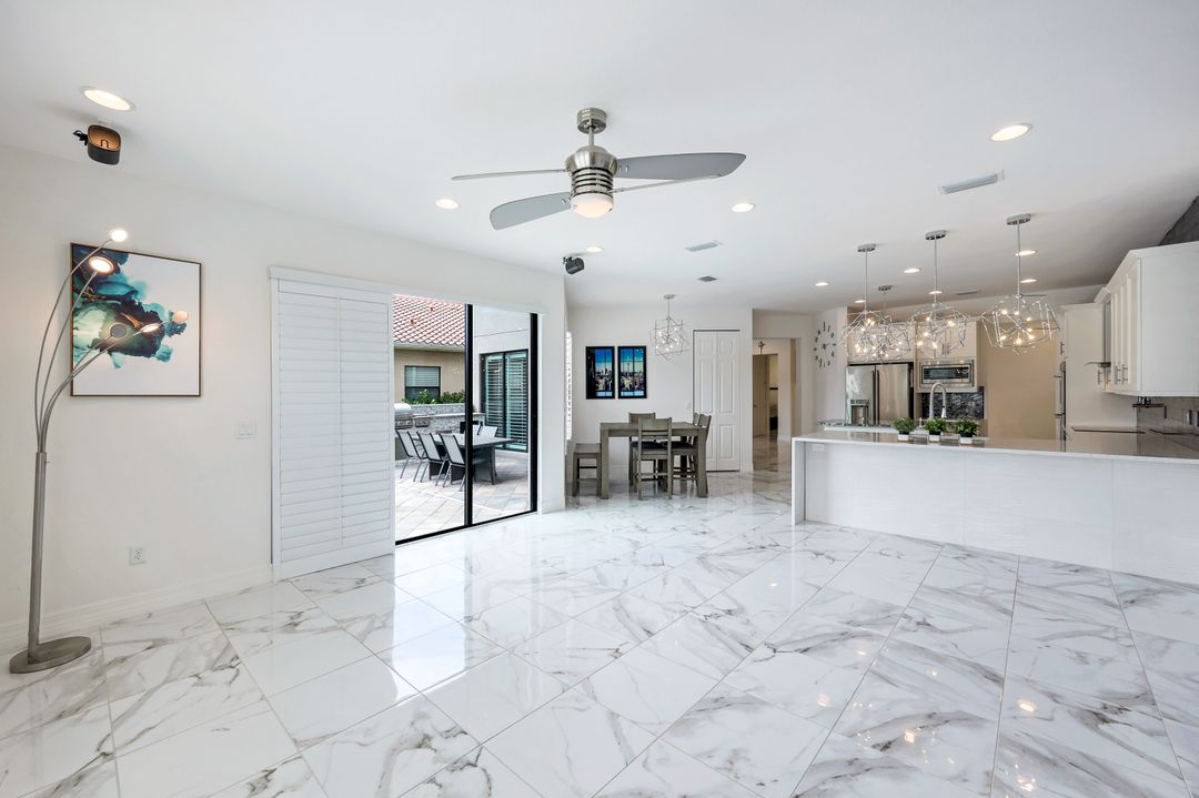 10059 Chesapeake Bay Dr, Fort Myers, FL 33913