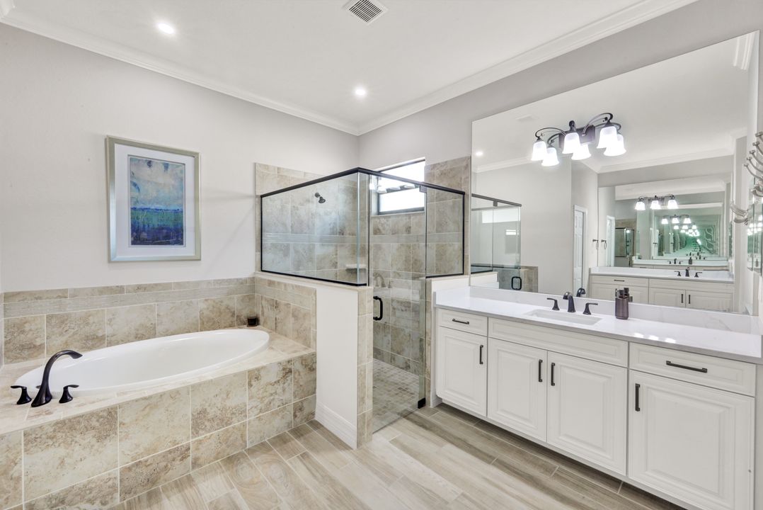 28007 Kerry Ct, Bonita Springs, FL 34135