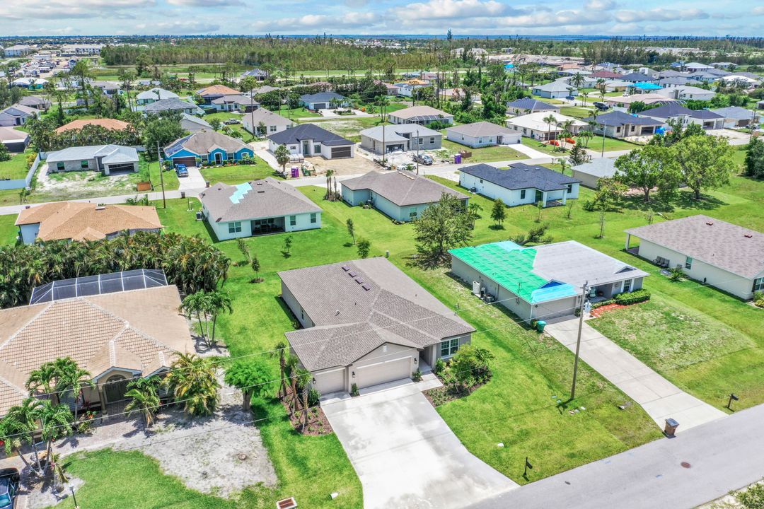 2714 SW 3rd Ln, Cape Coral, FL 33991