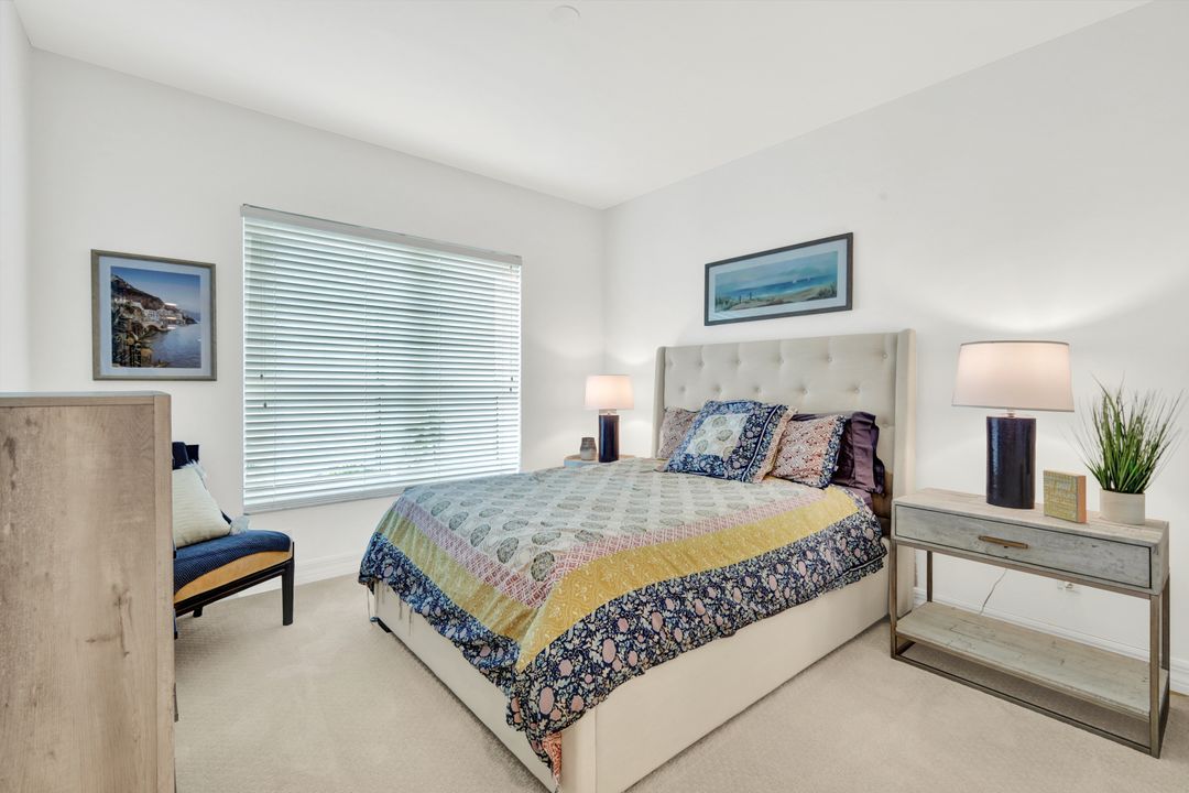 295 Grande  Way  #306, Naples, FL 34110