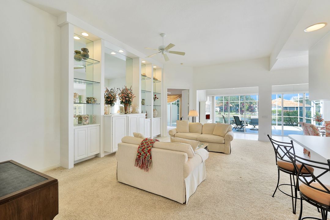 4917 San Pablo Ct, Naples, FL 34109