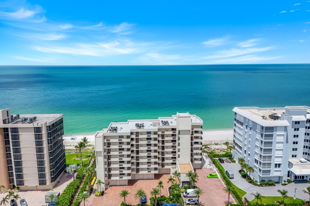 9715 Gulf Shore Dr #702, Naples, FL 34108