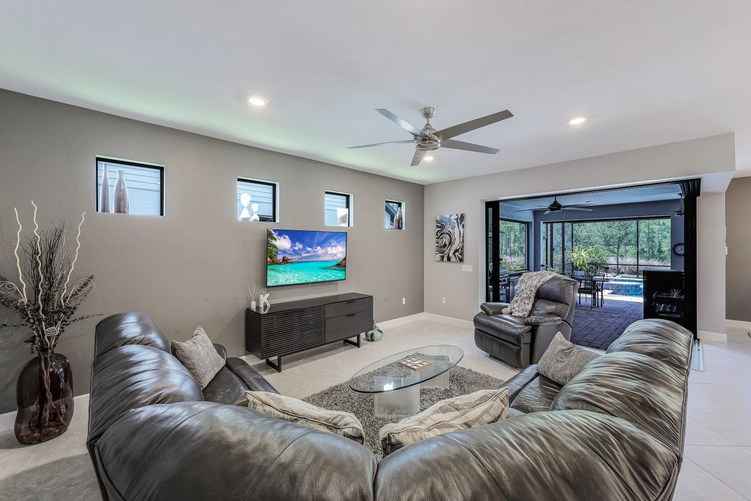 7692 Winding Cypress Dr, Naples, FL 34114
