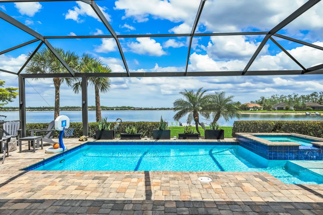 14900 Blue Bay Cir, Miromar Lakes, FL 33913