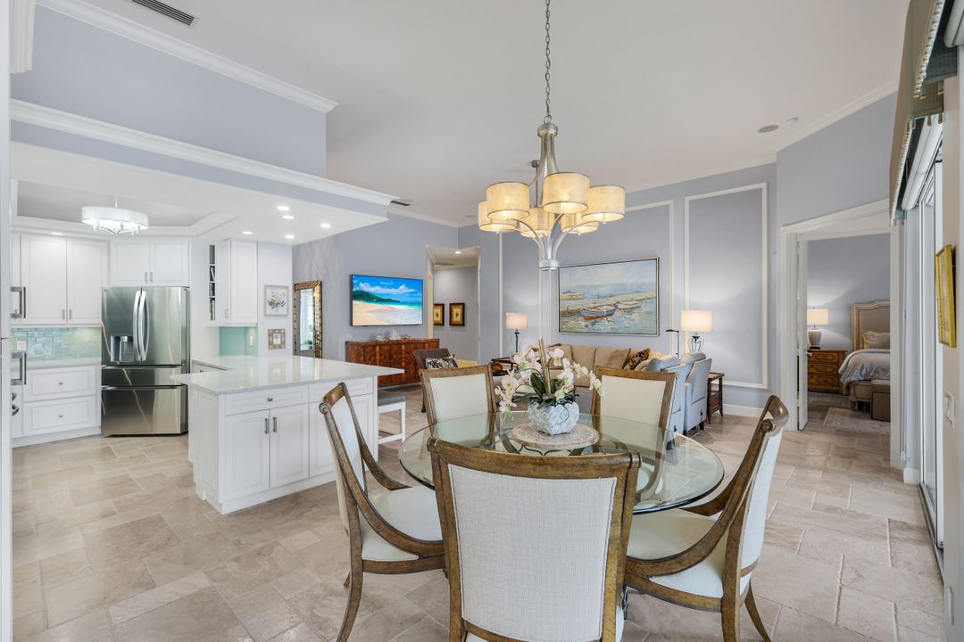 2896 Hatteras Way, Naples, FL 34119