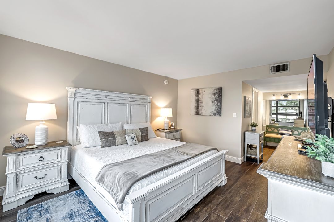 300 S Collier Blvd #303, Marco Island, FL 34145