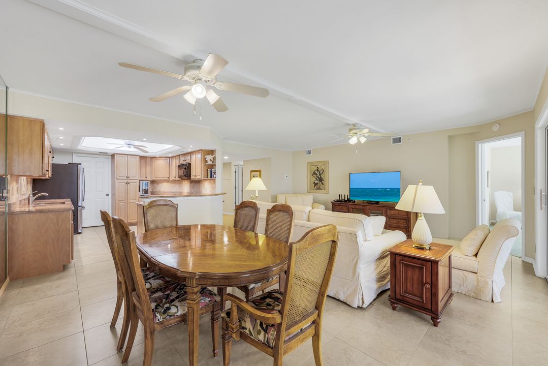 26900 Wedgewood Dr #305, Bonita Springs, FL 34134